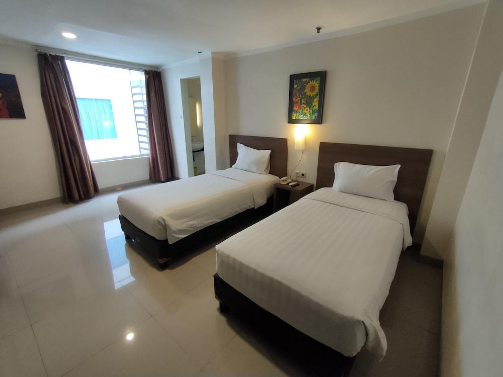1O1 Urban Jakarta Thamrin Exterior foto